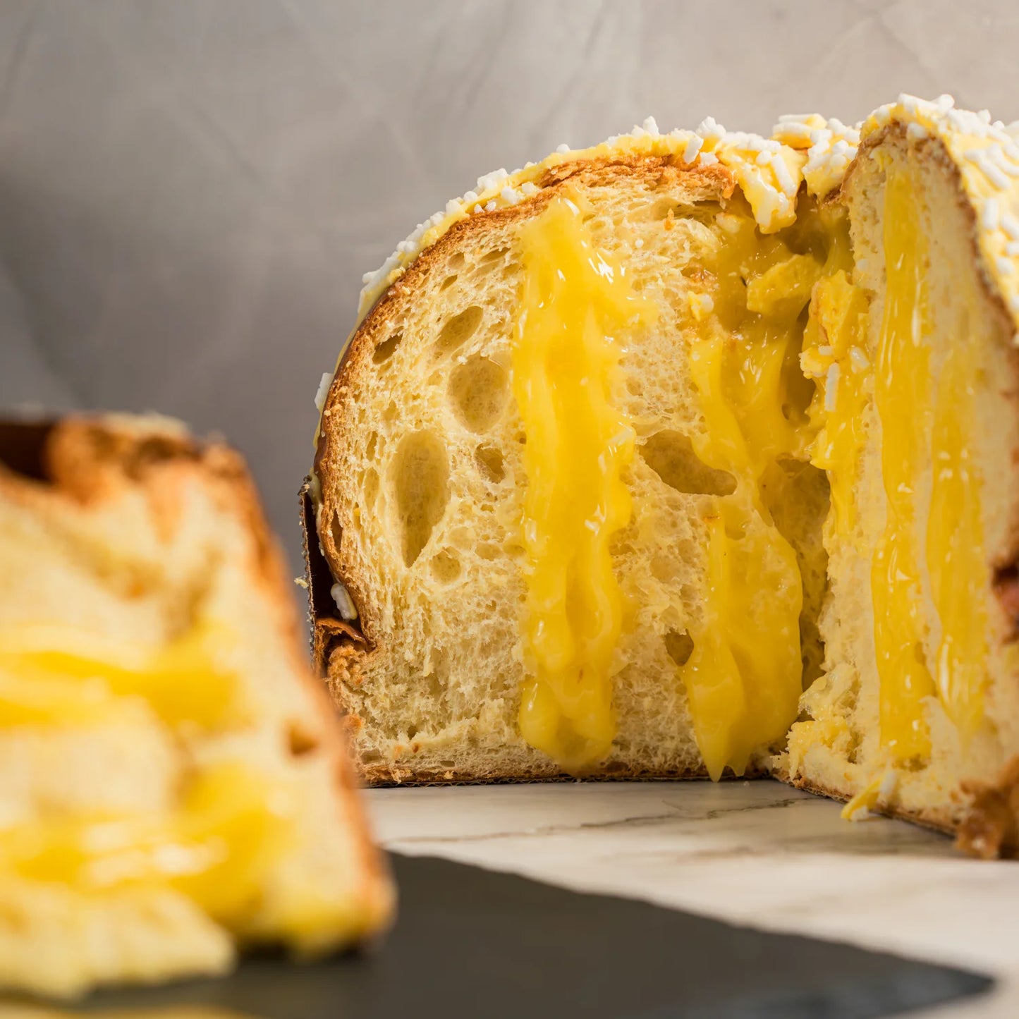 Panettone Artigianale Farcito con Crema al Limone | 1,2kg